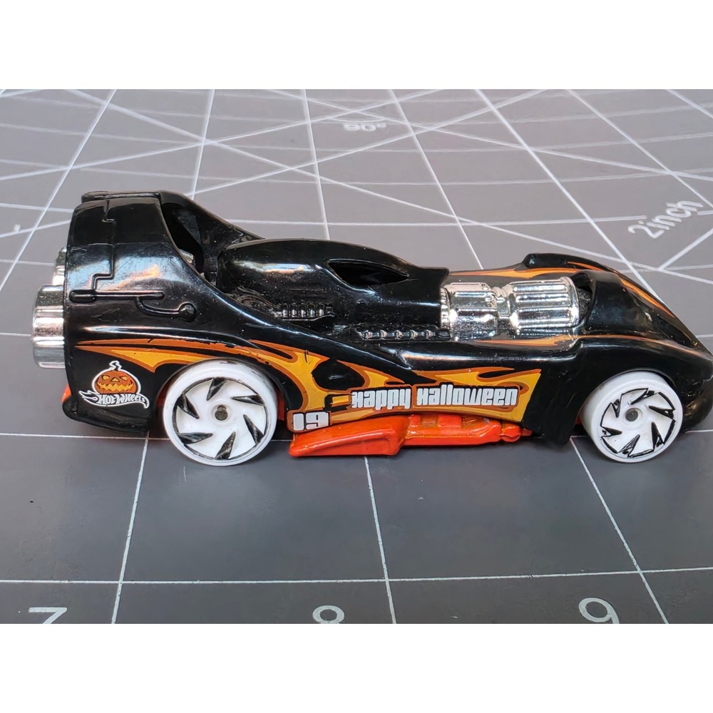Hot Wheels Power Rocket Happy Halloween Black Orange Flame Diecast Car FJX06
